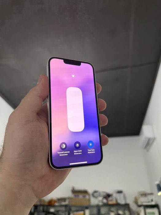 Apple iphone 14 128 gb Neverlock білий 98%