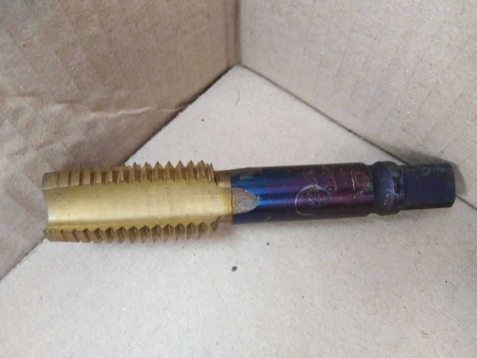 Метчик м30 резец