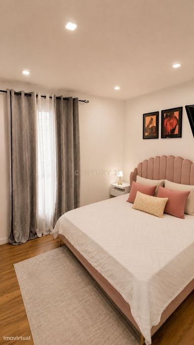 Moradia T2 de 2 Pisos Remodelada | LAPAS | TORRES NOVAS