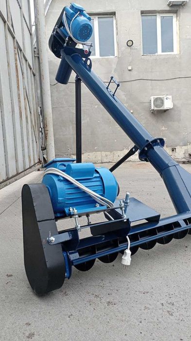 Шнековий погрузчик, загрузчик, шнек, конвейер, зерна, протруювач