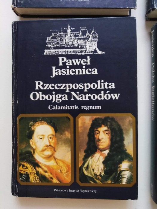 Książki        .