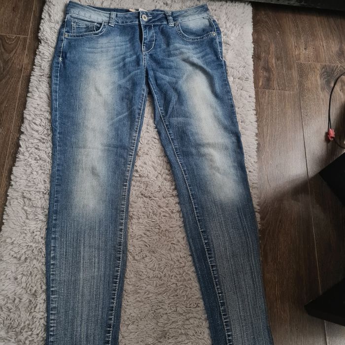 Spodnie jeansowe