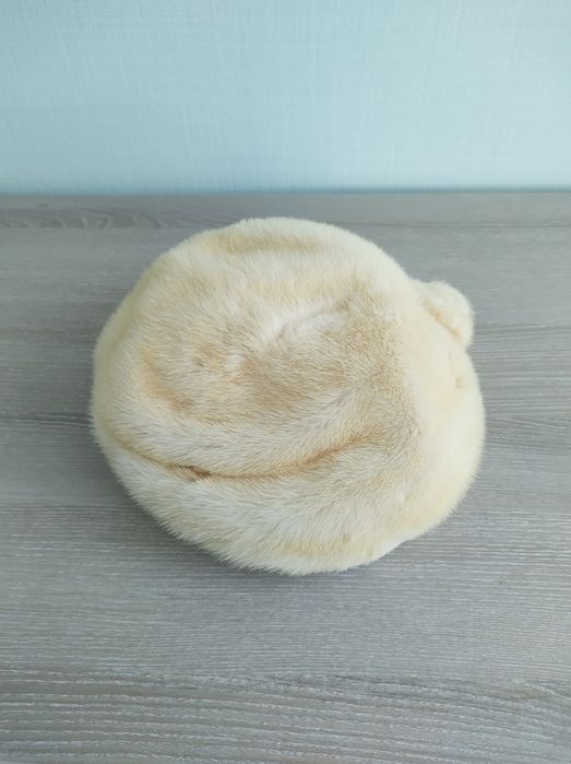Норковый берет, шапка, норка, мех для рукоделия.