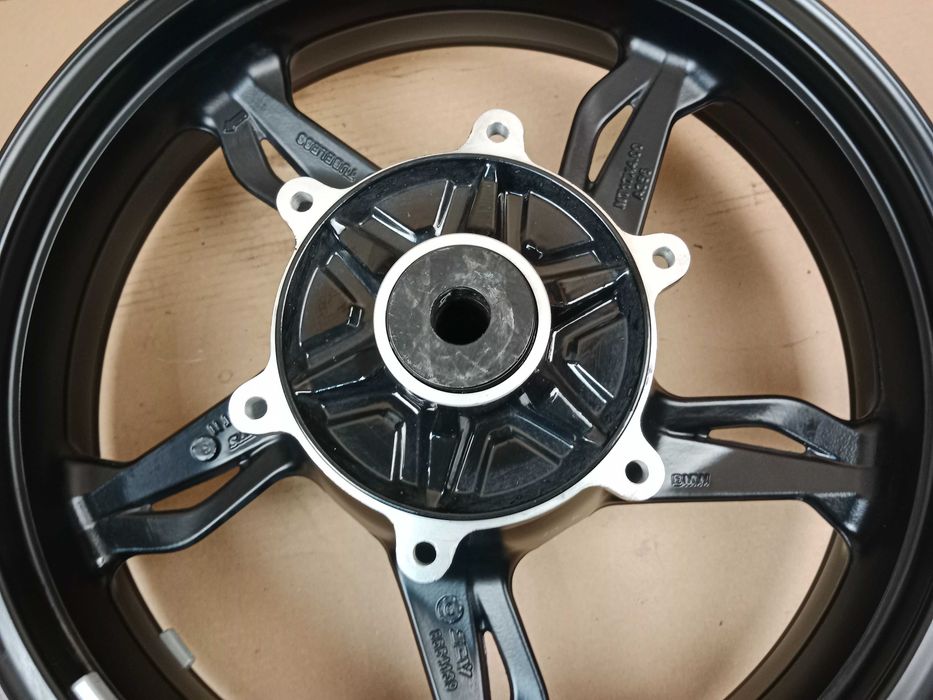 BMW G310 GS K02 Felga Tył Tylna 17-24