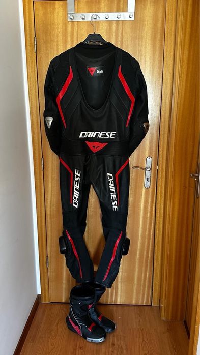 Vendo Kit Dainese perfeito estado