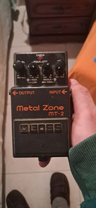 Boss mt metal zone mt2