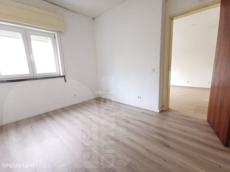 Apartamento T1 totalmente remodelado no Miratejo, Corroios — Corroios, Setúbal