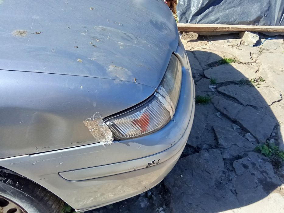 Продам мазда 626