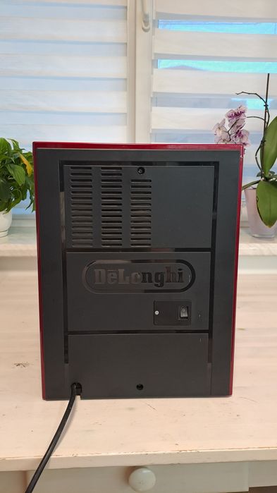 Кавомашина Delonghi Perfecta.