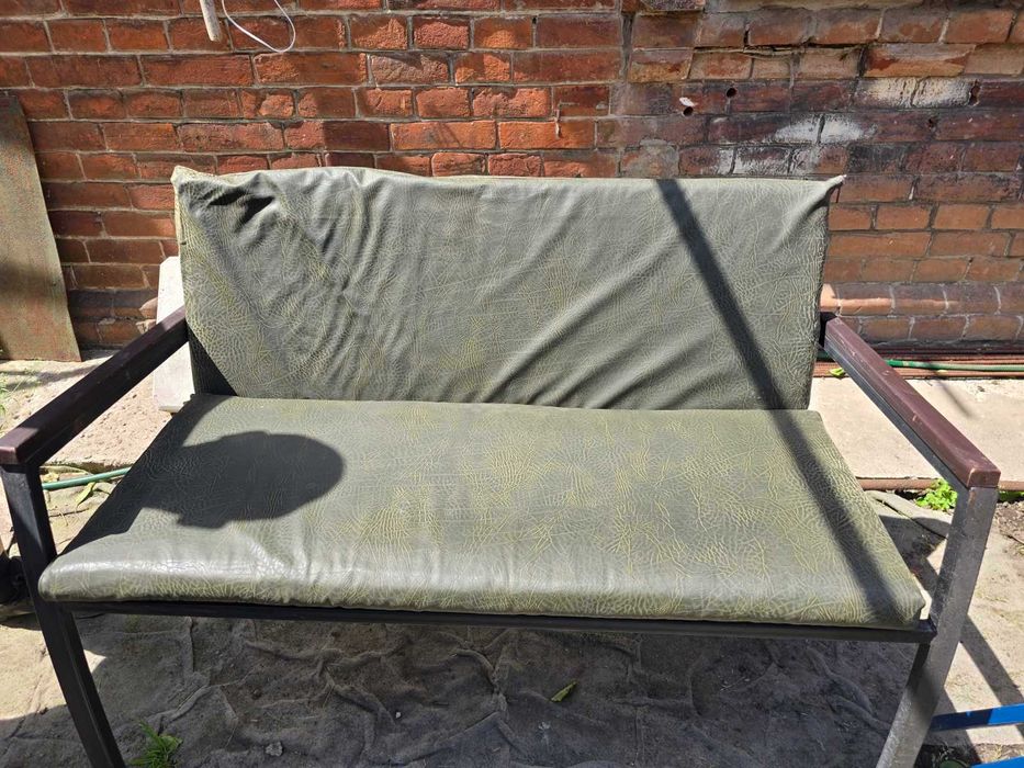 Продам мягкий уголок