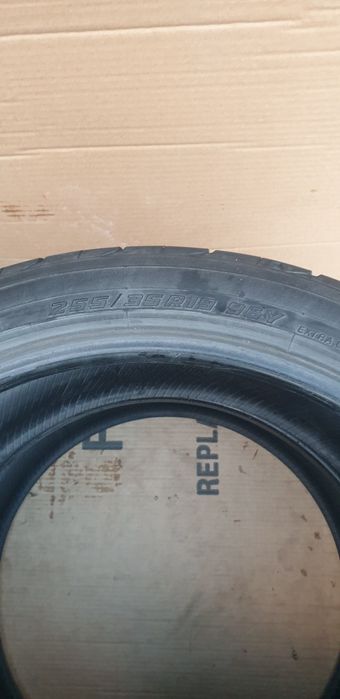 Yokohama ADVAN Apex v601 255/35R19 96Y