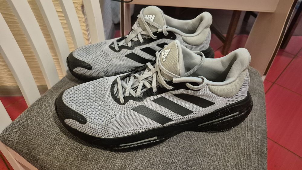 Adidas Кроссовки