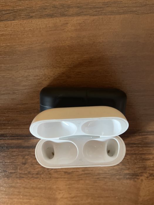 Air pods pro б/у один власник