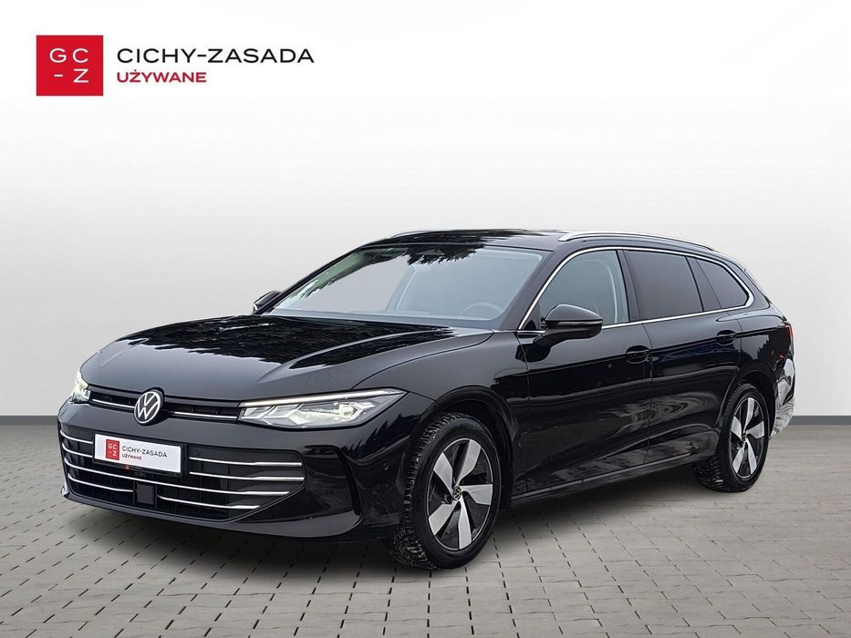 Volkswagen Passat serwis ASO 1.5TSI 150KM bezwypadkow gwarancja pakiety kamera360 VAT23%