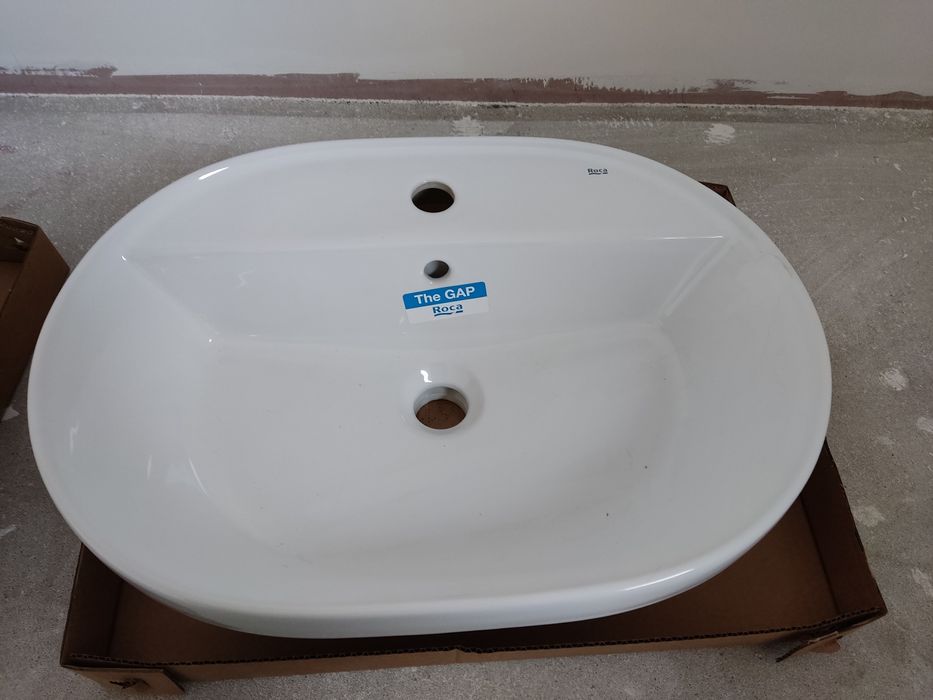 Nowa umywalka Roca Gap Round