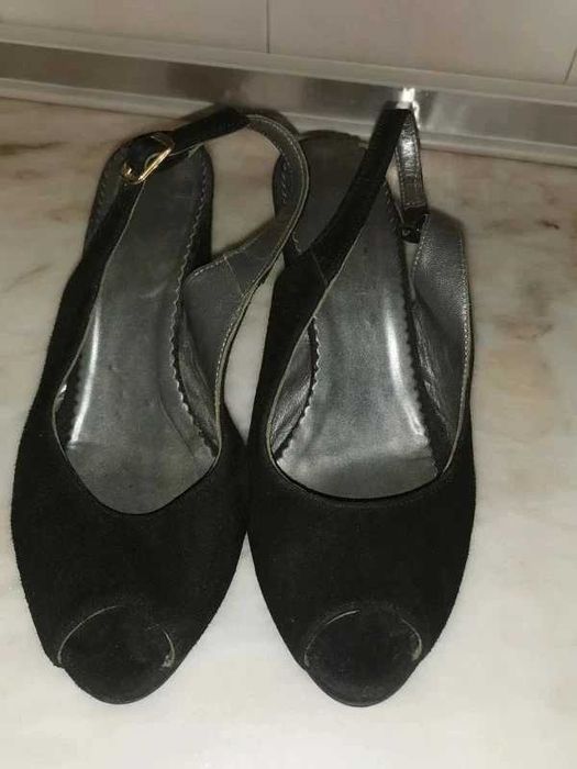 Sandálias em Camurça pretas Tamanho 38