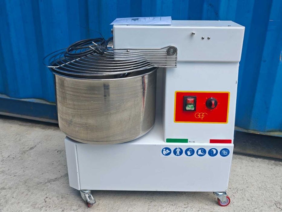 Miesiarka spiralna GGF L33M 33L / 25 kg 230V jak nowa 2023
