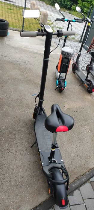 Hulajnoga elektryczna BEEPER z siodelkiem, torba