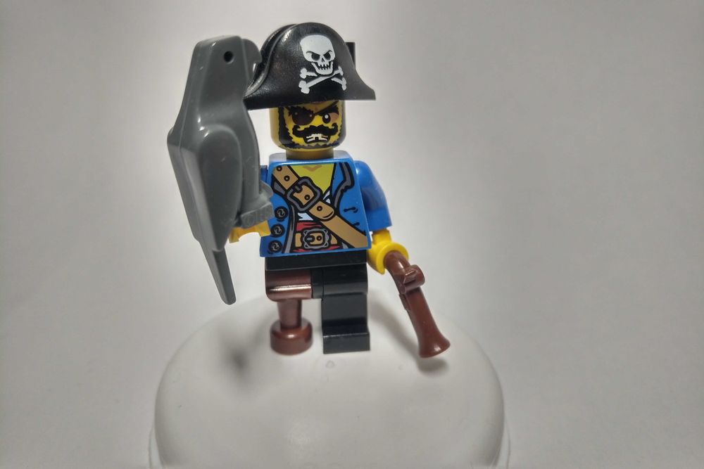 Lego figurka piraci Pirates - piracki kapitan #2