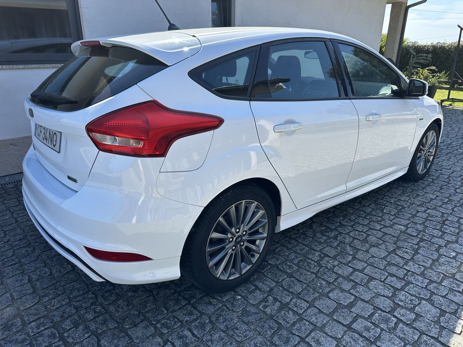 Ford focus 1.0 st-line