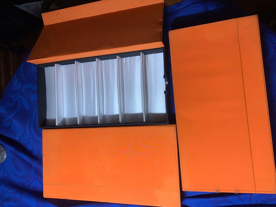 Caixa estojo exposição estojo oculos relogios.varios modelos.