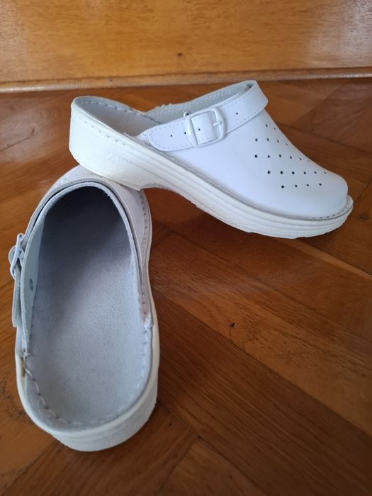Klapki skórzane medyczne zdrowotne, 37
