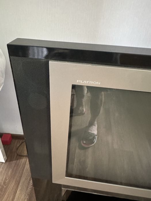 Продам телевизор LG