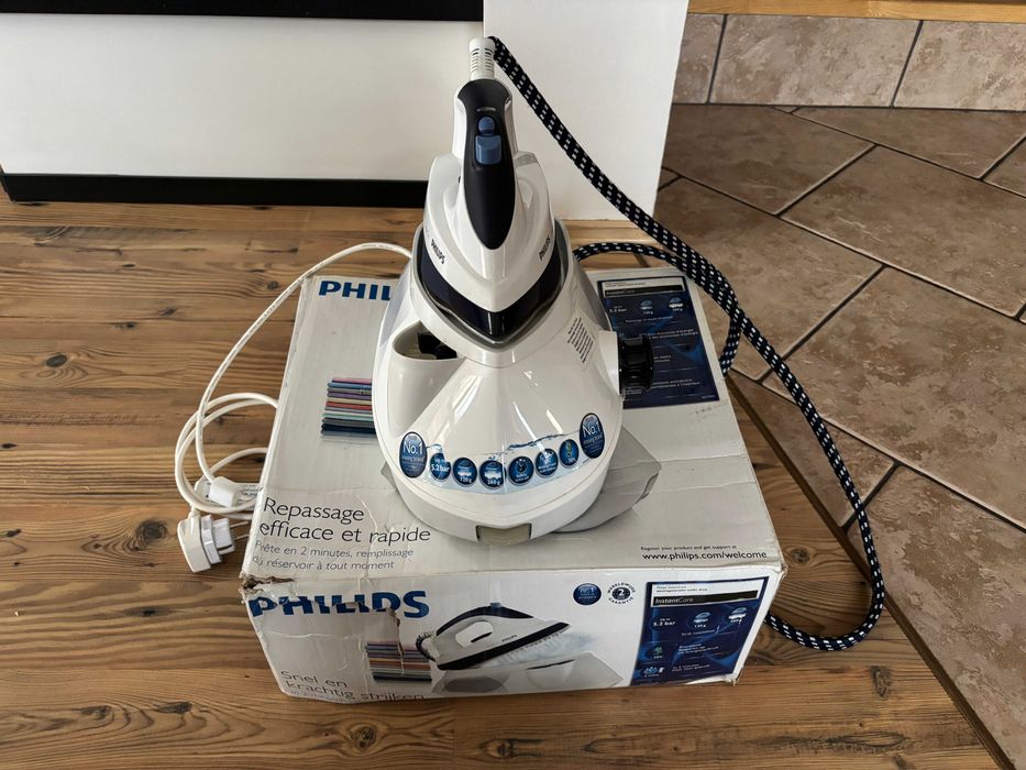 Żelazko ze stacją parową PHILIPS