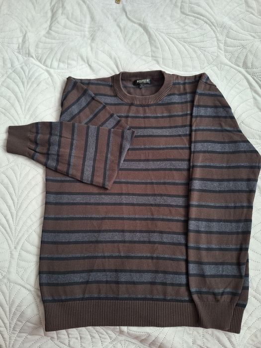 Sweter męski w paski