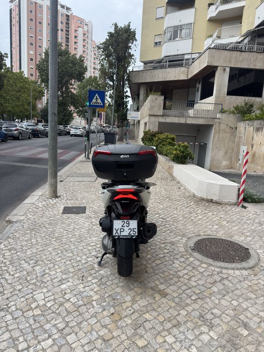 Honda Forza 300 2019