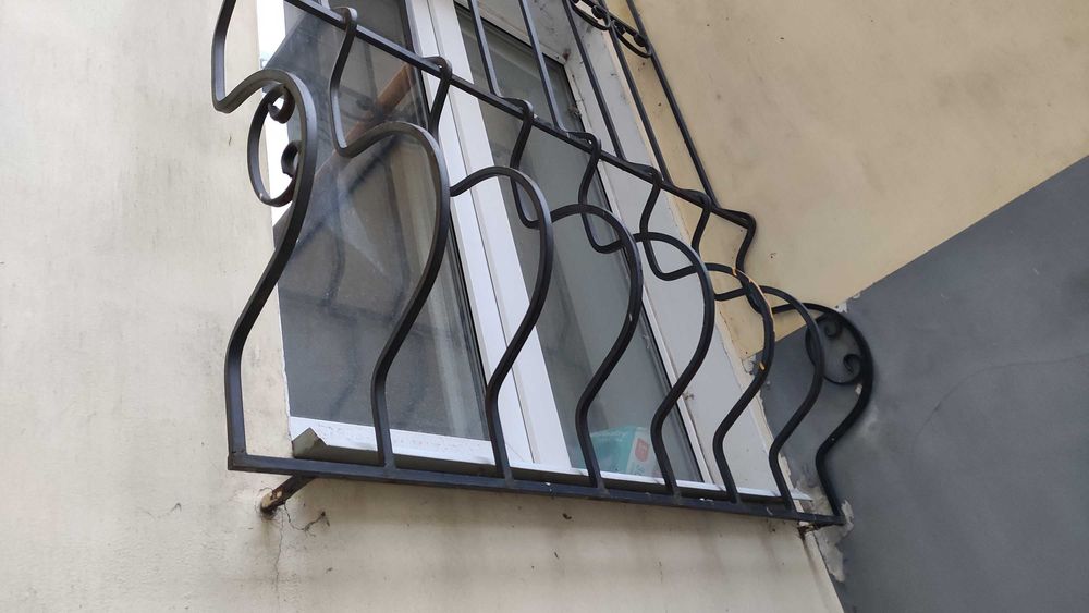 Сталеві Решітки віконні б/у