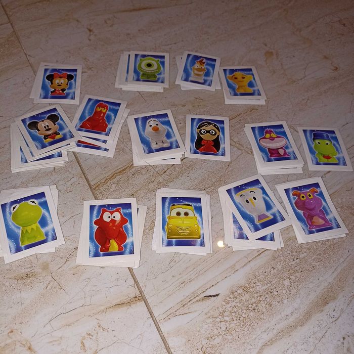 Figurki z kolekcji Wikkeez Disney