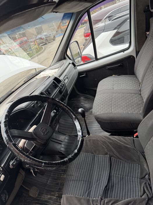 Газель 3302 (тентовая,инжектор).можливий обмін на легковий авто.