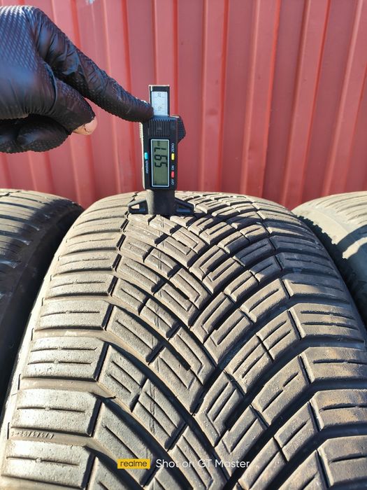 Continental AllSeasonContact 2 245/40/20