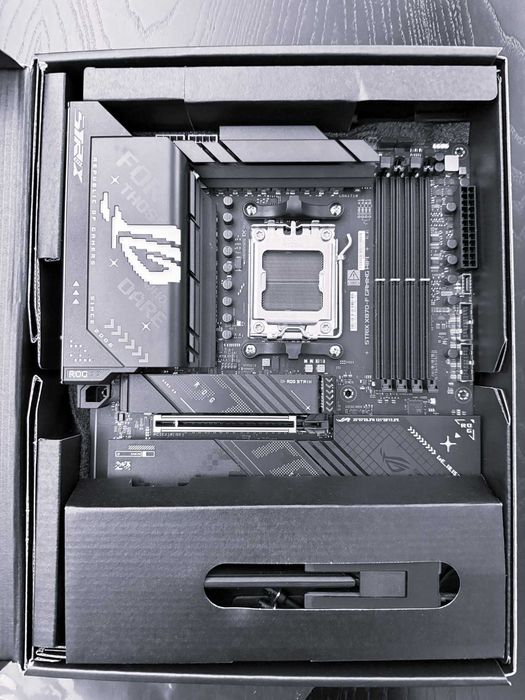 Motherboard Asus ROG Strix X870-F Gaming WiFi