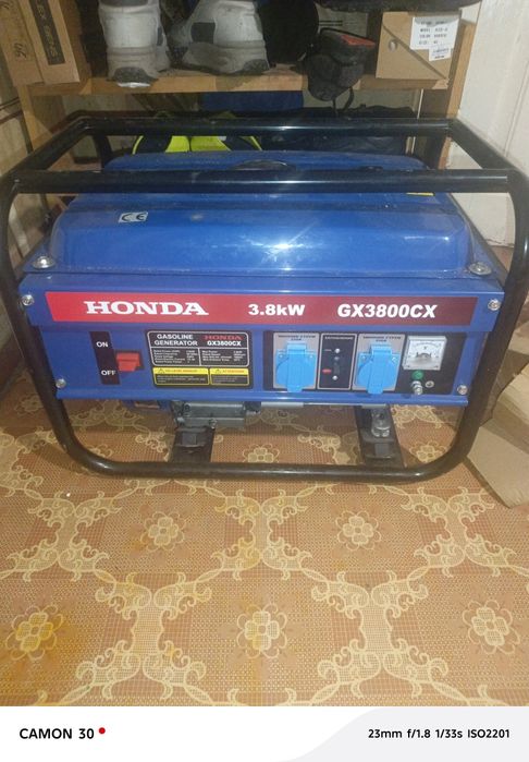 Продам генератор honda