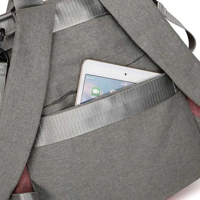 Mochila Maternidade Impermeável Bordada