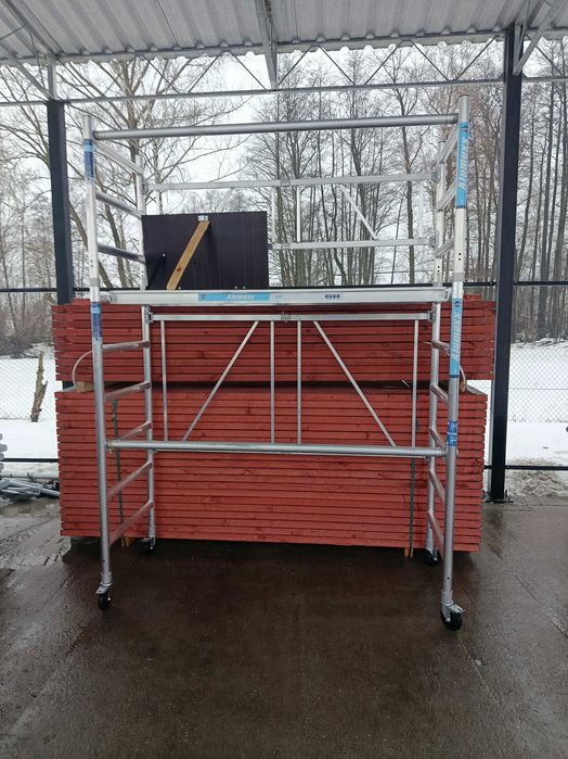 Rusztowanie aluminiowe 4m na kołach