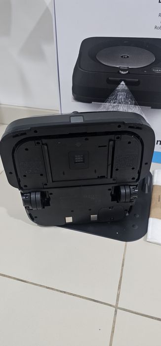 Robot esfregona Braava jet® m6 com ligação Wi-Fi