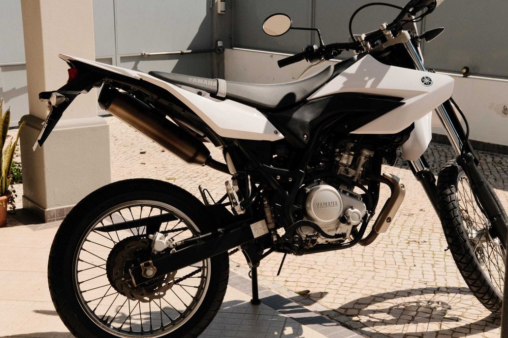 Mota Yamaha WR 125 R