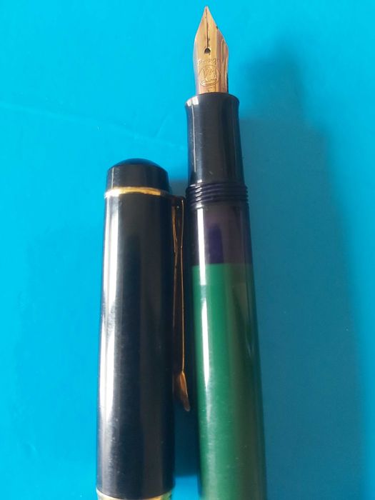 Caneta tinteiro PELIKAN "F" anos 50 German, antiga e rara