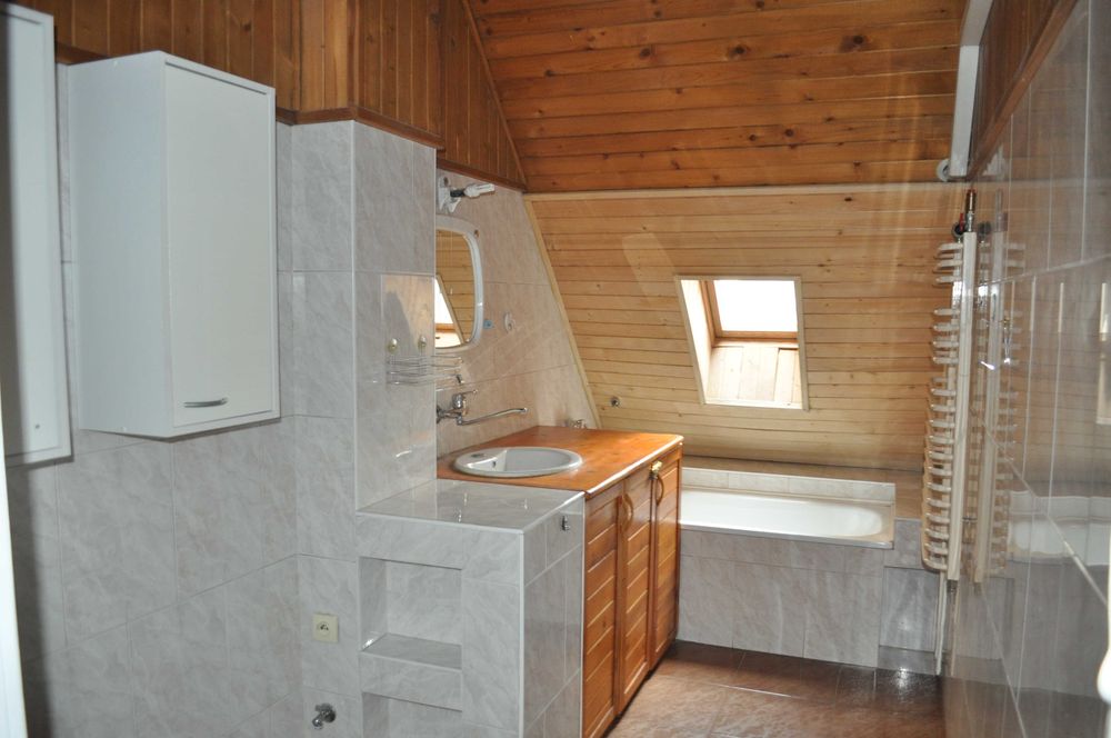 kamienica, Strzelce Opolskie, 300 m²