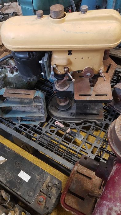 Wiertarka kolumnowa słupowa stołowa radialna