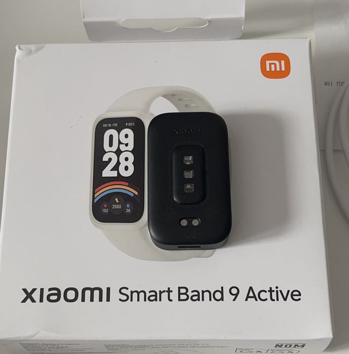 Часы фитнес трекер Xiaomi smart  band 9 active
