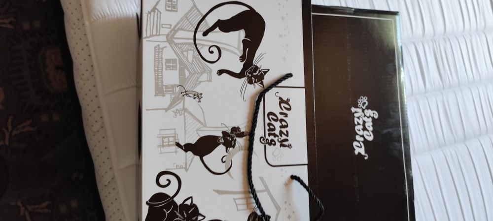 Nowe kubki porcelanowe