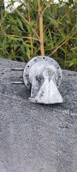 Bomba gasolina Renault 4 L