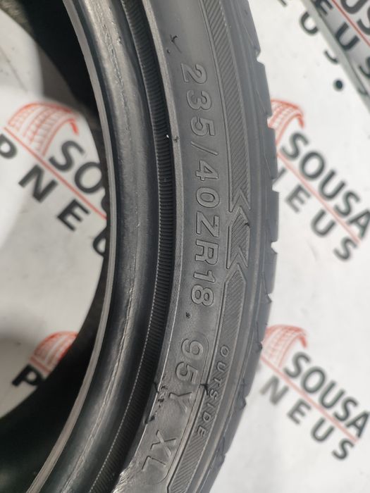 2 pneus semi novos 235-40R19 - Oferta dos Portes