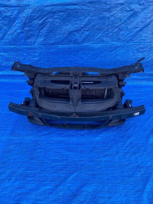 PAS PRZEDNI WZMOCNIENIE KOMPLET BELKA CHŁODNICE BMW E90 E91 3.0D 330D M57 AUTOMAT
