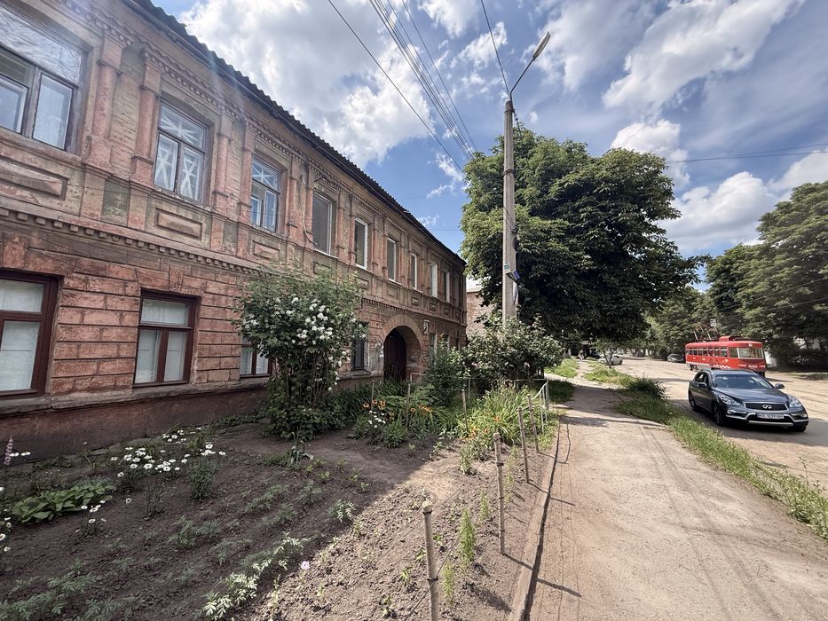 Продається  2 к квартира вул. Шухевіча, (вул. Бабушкіна )