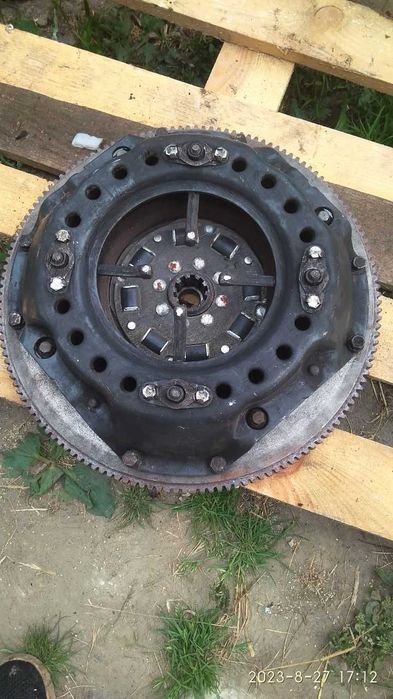 Корзина зчеплення та КОМ ЗІЛ 130